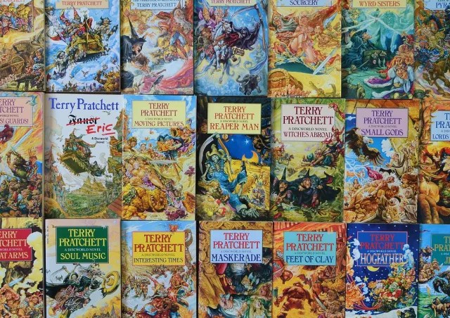 discworld book covers